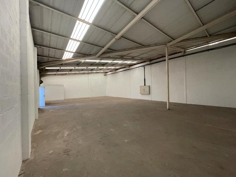 To Let commercial Property for Rent in Walmer Eastern Cape